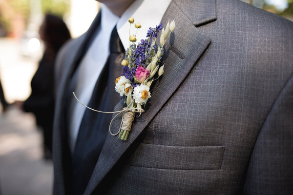 Boutonniere – Eine blumige Angelegenheit